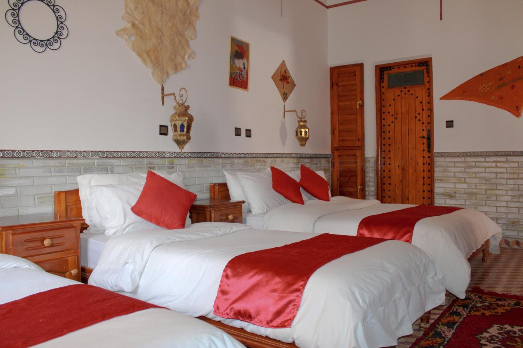Dar Essyaha Bed & Breakfast Aït Ben Ali Екстериор снимка