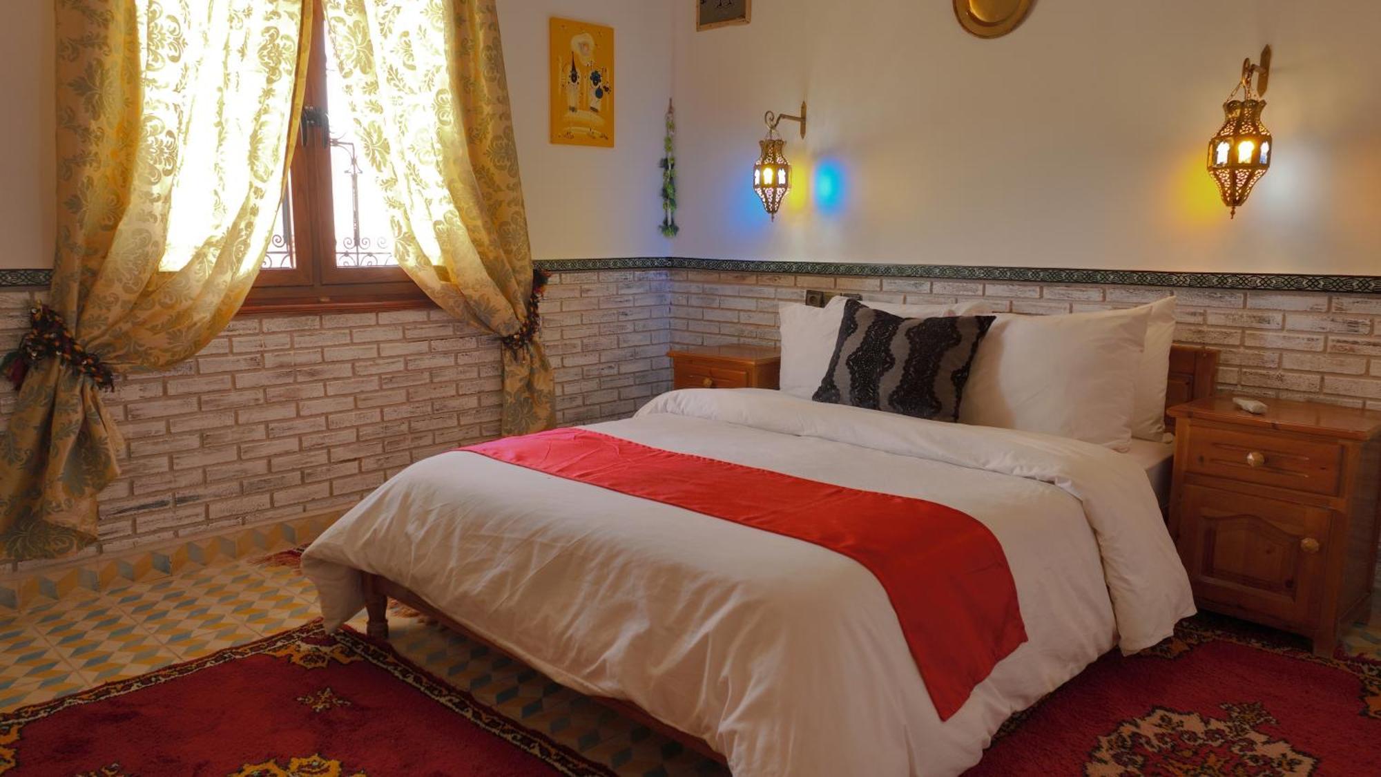 Dar Essyaha Bed & Breakfast Aït Ben Ali Екстериор снимка