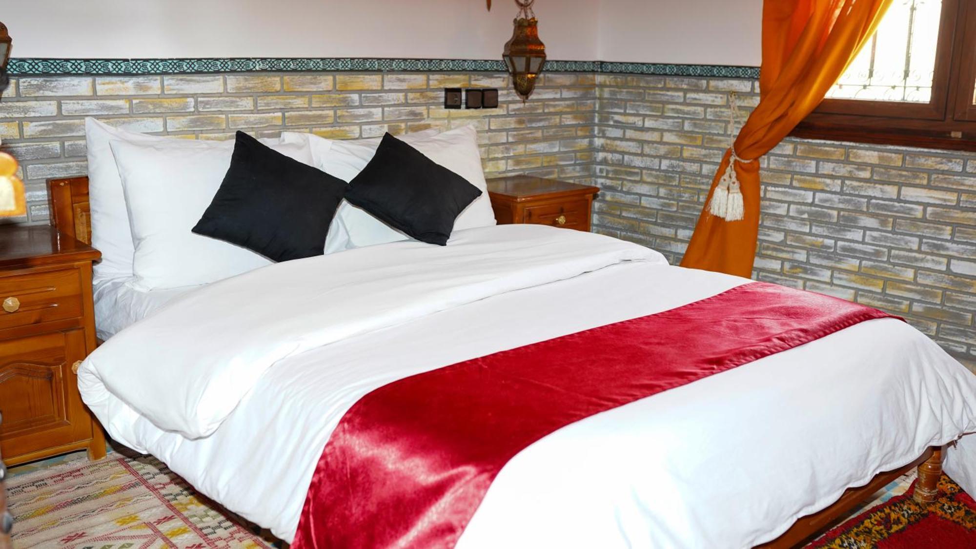 Dar Essyaha Bed & Breakfast Aït Ben Ali Екстериор снимка